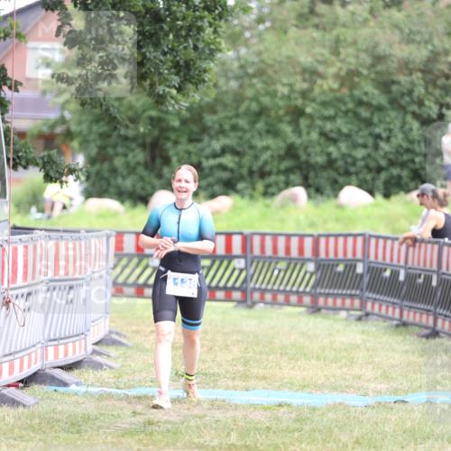 21.06.2026 - 29. Vierlanden-Triathlon Andreas Tolksdorf http://msf.ph/oto/9893713 21.06.2026 14:16:07 Ziel 232, 1138, 232, 1138 meine-sportfotos.de