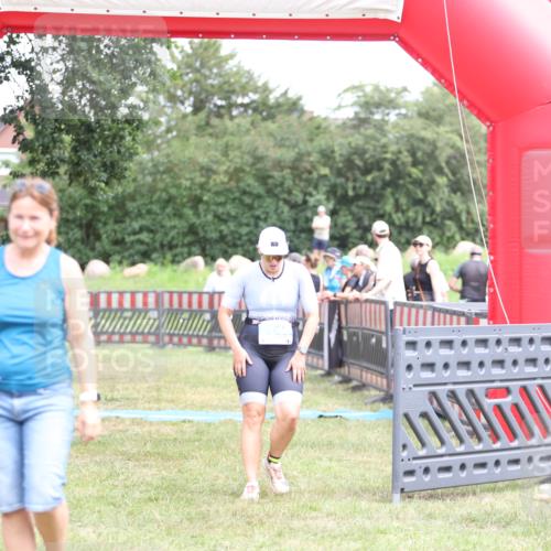 21.06.2026 - 29. Vierlanden-Triathlon Andreas Tolksdorf http://msf.ph/oto/9893746 21.06.2026 14:16:30 Ziel 830, 1144, 1147, 830, 1144, 1147 meine-sportfotos.de