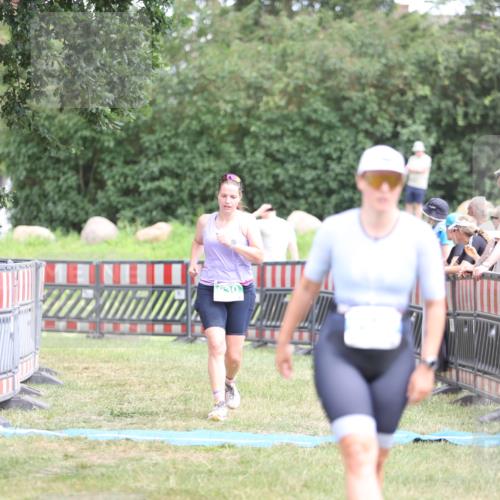 21.06.2026 - 29. Vierlanden-Triathlon Andreas Tolksdorf http://msf.ph/oto/9893750 21.06.2026 14:16:36 Ziel 830, 1144, 830, 1144 meine-sportfotos.de
