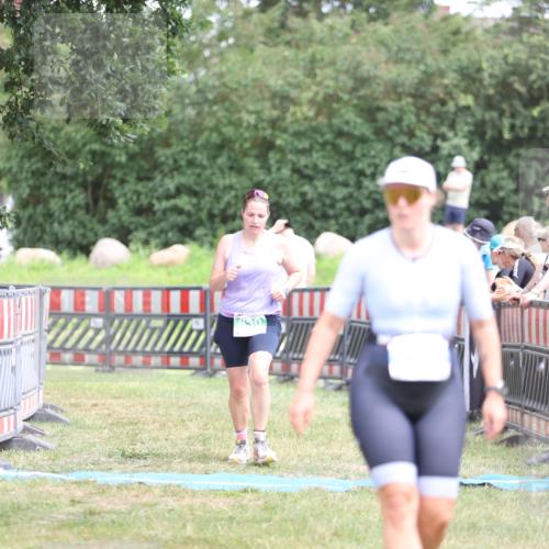 21.06.2026 - 29. Vierlanden-Triathlon Andreas Tolksdorf http://msf.ph/oto/9893754 21.06.2026 14:16:36 Ziel 830, 1144, 830, 1144 meine-sportfotos.de