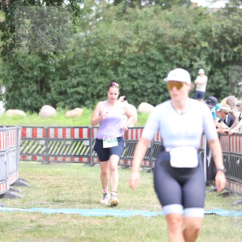 21.06.2026 - 29. Vierlanden-Triathlon Andreas Tolksdorf http://msf.ph/oto/9893755 21.06.2026 14:16:36 Ziel 830, 1144, 830, 1144 meine-sportfotos.de