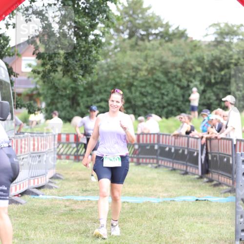 21.06.2026 - 29. Vierlanden-Triathlon Andreas Tolksdorf http://msf.ph/oto/9893758 21.06.2026 14:16:39 Ziel 830, 1111, 1144, 830, 1111, 1144 meine-sportfotos.de