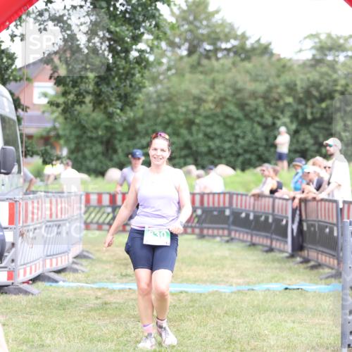 21.06.2026 - 29. Vierlanden-Triathlon Andreas Tolksdorf http://msf.ph/oto/9893764 21.06.2026 14:16:40 Ziel 830, 1111, 1144, 830, 1111, 1144 meine-sportfotos.de