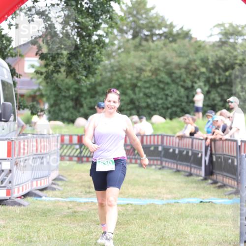 21.06.2026 - 29. Vierlanden-Triathlon Andreas Tolksdorf http://msf.ph/oto/9893767 21.06.2026 14:16:40 Ziel 830, 1111, 1144, 830, 1111, 1144 meine-sportfotos.de
