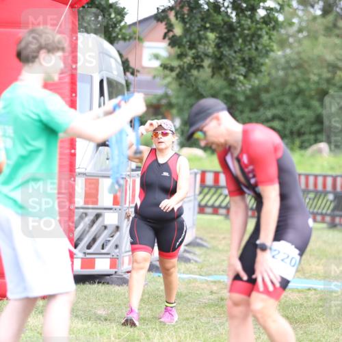 21.06.2026 - 29. Vierlanden-Triathlon Andreas Tolksdorf http://msf.ph/oto/9893801 21.06.2026 14:17:08 Ziel 89, 850, 1129, 1155, 1173, 89, 850, 1129, 1155, 1173 meine-sportfotos.de