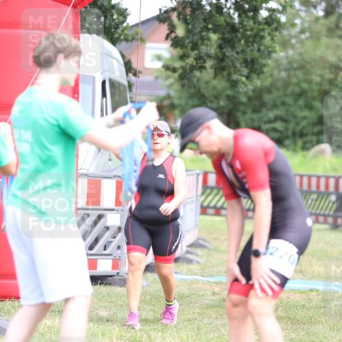 21.06.2026 - 29. Vierlanden-Triathlon Andreas Tolksdorf http://msf.ph/oto/9893803 21.06.2026 14:17:08 Ziel 89, 850, 1129, 1155, 1173, 89, 850, 1129, 1155, 1173 meine-sportfotos.de