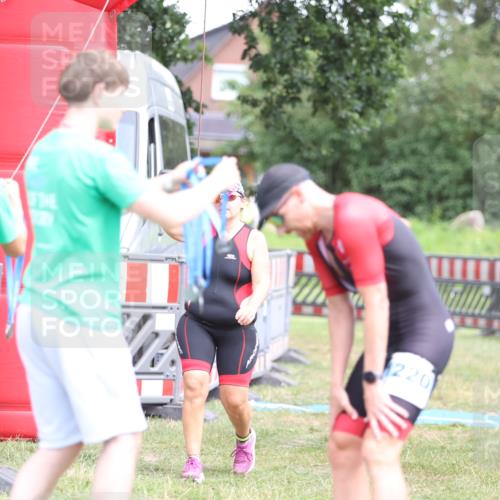 21.06.2026 - 29. Vierlanden-Triathlon Andreas Tolksdorf http://msf.ph/oto/9893804 21.06.2026 14:17:08 Ziel 89, 850, 1129, 1155, 1173, 89, 850, 1129, 1155, 1173 meine-sportfotos.de