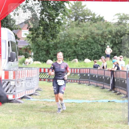 21.06.2026 - 29. Vierlanden-Triathlon Andreas Tolksdorf http://msf.ph/oto/9893830 21.06.2026 14:18:14 Ziel 1164, 1164 meine-sportfotos.de
