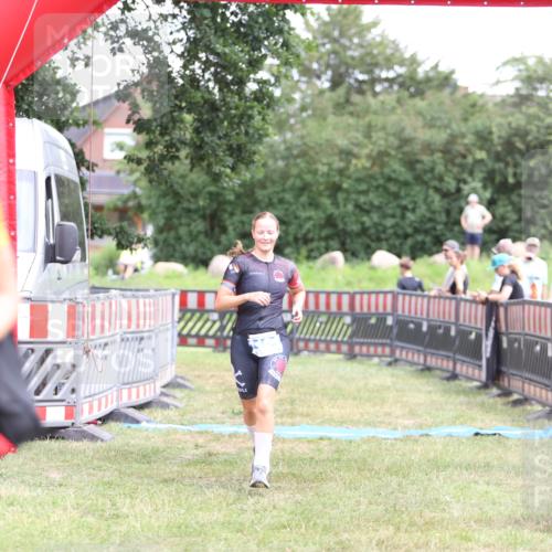 21.06.2026 - 29. Vierlanden-Triathlon Andreas Tolksdorf http://msf.ph/oto/9893832 21.06.2026 14:18:14 Ziel 1164, 1164 meine-sportfotos.de