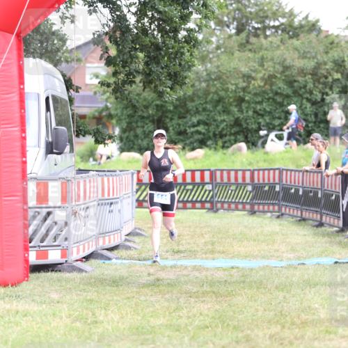 21.06.2026 - 29. Vierlanden-Triathlon Andreas Tolksdorf http://msf.ph/oto/9893848 21.06.2026 14:18:30 Ziel 1110, 1110 meine-sportfotos.de
