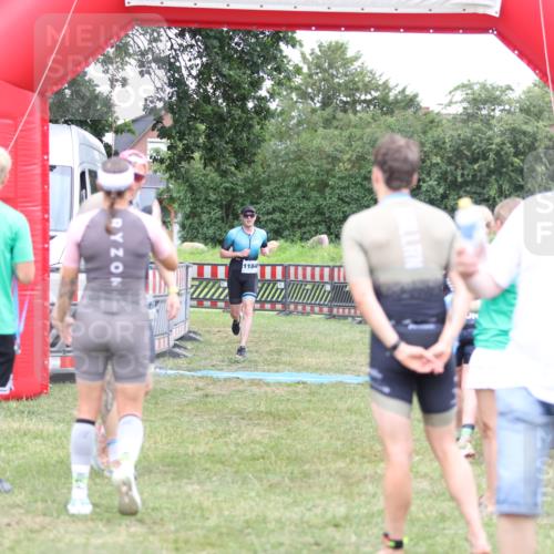 21.06.2026 - 29. Vierlanden-Triathlon Andreas Tolksdorf http://msf.ph/oto/9893886 21.06.2026 14:30:21 Ziel 1167, 1184, 1167, 1184 meine-sportfotos.de