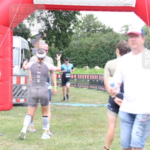 21.06.2026 - 29. Vierlanden-Triathlon Andreas Tolksdorf http://msf.ph/oto/9893894 21.06.2026 14:30:21 Ziel 1167, 1184, 1167, 1184 meine-sportfotos.de