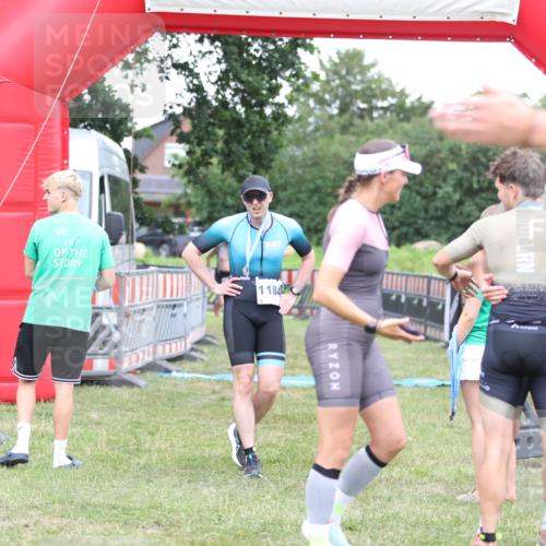 21.06.2026 - 29. Vierlanden-Triathlon Andreas Tolksdorf http://msf.ph/oto/9893895 21.06.2026 14:30:27 Ziel 1137, 1167, 1184, 1137, 1167, 1184 meine-sportfotos.de