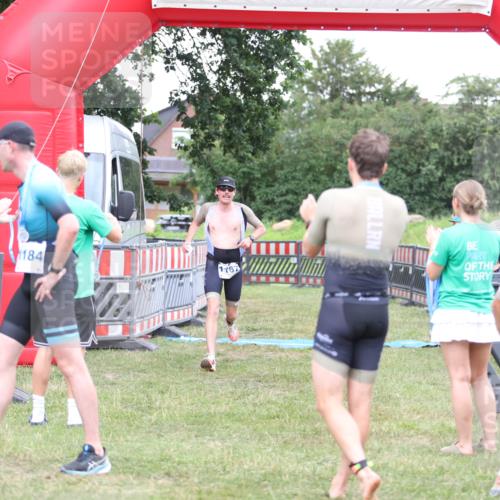 21.06.2026 - 29. Vierlanden-Triathlon Andreas Tolksdorf http://msf.ph/oto/9893918 21.06.2026 14:30:31 Ziel 1137, 1167, 1137, 1167 meine-sportfotos.de