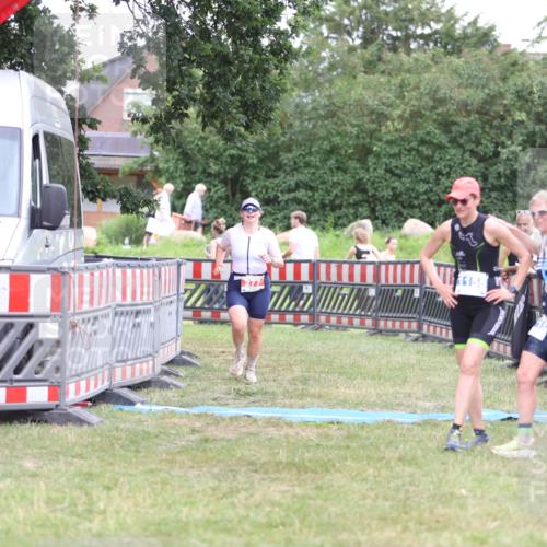 21.06.2026 - 29. Vierlanden-Triathlon Andreas Tolksdorf http://msf.ph/oto/9893963 21.06.2026 14:31:23 Ziel 277, 277 meine-sportfotos.de