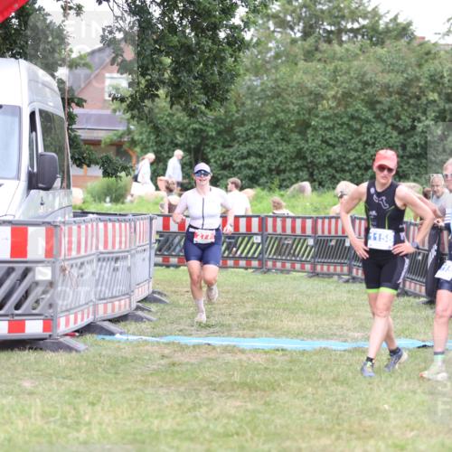 21.06.2026 - 29. Vierlanden-Triathlon Andreas Tolksdorf http://msf.ph/oto/9893969 21.06.2026 14:31:23 Ziel 277, 277 meine-sportfotos.de