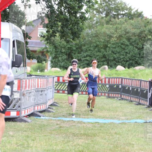 21.06.2026 - 29. Vierlanden-Triathlon Andreas Tolksdorf http://msf.ph/oto/9894007 21.06.2026 14:31:44 Ziel 1125, 1200, 1125, 1200 meine-sportfotos.de