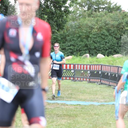 21.06.2026 - 29. Vierlanden-Triathlon Andreas Tolksdorf http://msf.ph/oto/9894062 21.06.2026 14:33:37 Ziel 1141, 1227, 1141, 1227 meine-sportfotos.de