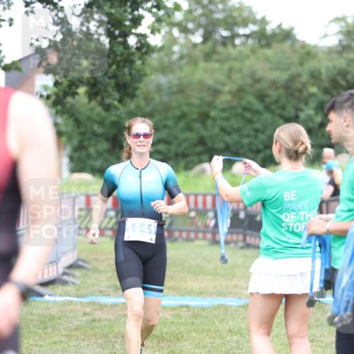 21.06.2026 - 29. Vierlanden-Triathlon Andreas Tolksdorf http://msf.ph/oto/9894066 21.06.2026 14:33:40 Ziel 1141, 1227, 1141, 1227 meine-sportfotos.de