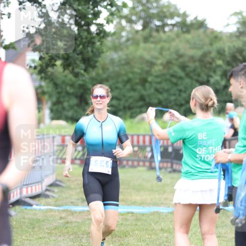 21.06.2026 - 29. Vierlanden-Triathlon Andreas Tolksdorf http://msf.ph/oto/9894067 21.06.2026 14:33:40 Ziel 1141, 1227, 1141, 1227 meine-sportfotos.de
