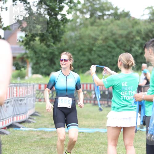 21.06.2026 - 29. Vierlanden-Triathlon Andreas Tolksdorf http://msf.ph/oto/9894069 21.06.2026 14:33:40 Ziel 1141, 1227, 1141, 1227 meine-sportfotos.de