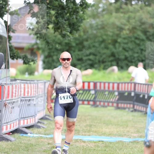 21.06.2026 - 29. Vierlanden-Triathlon Andreas Tolksdorf http://msf.ph/oto/9894097 21.06.2026 14:35:31 Ziel 1170, 1181, 1170, 1181 meine-sportfotos.de