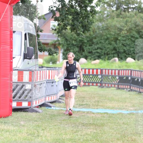 21.06.2026 - 29. Vierlanden-Triathlon Andreas Tolksdorf http://msf.ph/oto/9894131 21.06.2026 14:36:25 Ziel 228, 1178, 228, 1178 meine-sportfotos.de