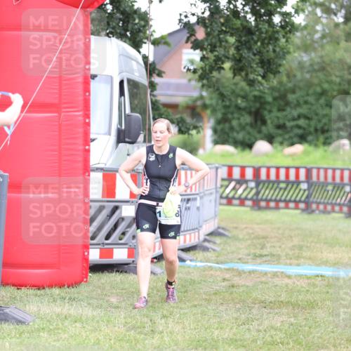 21.06.2026 - 29. Vierlanden-Triathlon Andreas Tolksdorf http://msf.ph/oto/9894150 21.06.2026 14:36:28 Ziel 228, 1178, 228, 1178 meine-sportfotos.de