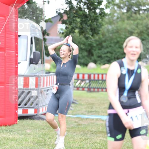 21.06.2026 - 29. Vierlanden-Triathlon Andreas Tolksdorf http://msf.ph/oto/9894152 21.06.2026 14:36:39 Ziel 228, 228 meine-sportfotos.de