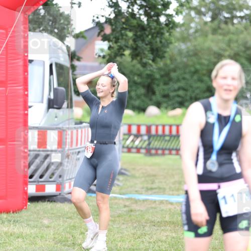 21.06.2026 - 29. Vierlanden-Triathlon Andreas Tolksdorf http://msf.ph/oto/9894153 21.06.2026 14:36:39 Ziel 228, 228 meine-sportfotos.de
