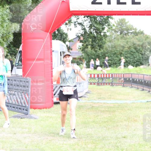 21.06.2026 - 29. Vierlanden-Triathlon Andreas Tolksdorf http://msf.ph/oto/9894296 21.06.2026 14:42:52 Ziel  meine-sportfotos.de