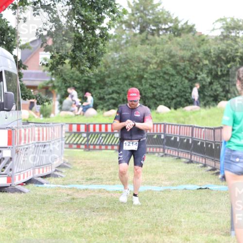 21.06.2026 - 29. Vierlanden-Triathlon Andreas Tolksdorf http://msf.ph/oto/9894362 21.06.2026 14:47:00 Ziel 1214, 1214 meine-sportfotos.de