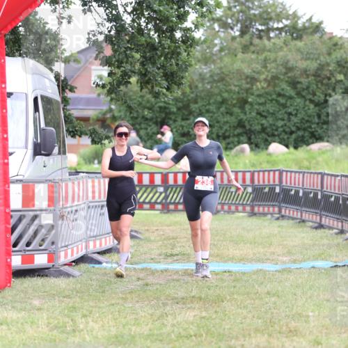 21.06.2026 - 29. Vierlanden-Triathlon Andreas Tolksdorf http://msf.ph/oto/9894452 21.06.2026 14:50:49 Ziel 236, 236 meine-sportfotos.de
