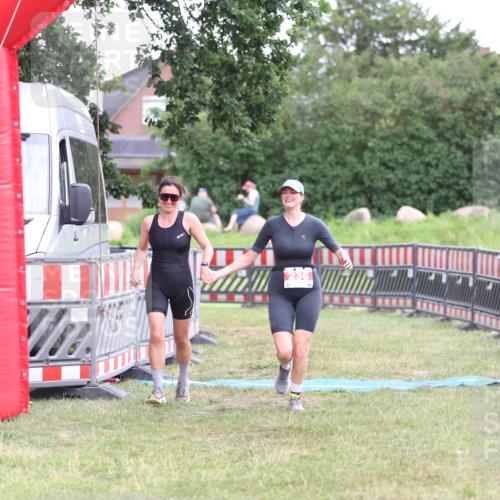 21.06.2026 - 29. Vierlanden-Triathlon Andreas Tolksdorf http://msf.ph/oto/9894456 21.06.2026 14:50:49 Ziel 236, 236 meine-sportfotos.de