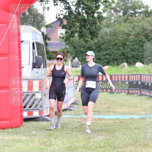 21.06.2026 - 29. Vierlanden-Triathlon Andreas Tolksdorf http://msf.ph/oto/9894461 21.06.2026 14:50:50 Ziel 236, 236 meine-sportfotos.de