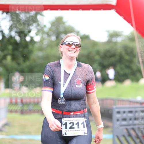 21.06.2026 - 29. Vierlanden-Triathlon Andreas Tolksdorf http://msf.ph/oto/9894486 21.06.2026 14:55:46 Ziel  meine-sportfotos.de