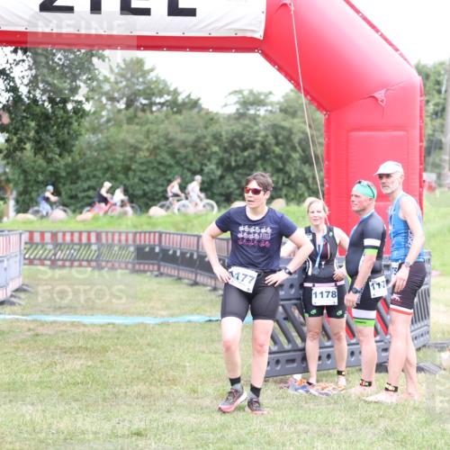 21.06.2026 - 29. Vierlanden-Triathlon Andreas Tolksdorf http://msf.ph/oto/9894499 21.06.2026 14:57:17 Ziel  meine-sportfotos.de
