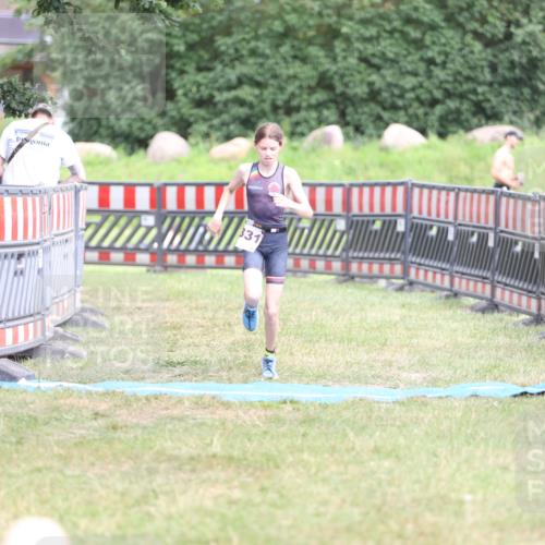 21.06.2026 - 29. Vierlanden-Triathlon Andreas Tolksdorf http://msf.ph/oto/9894618 21.06.2026 15:06:45 Ziel 1331, 1331 meine-sportfotos.de