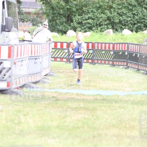 21.06.2026 - 29. Vierlanden-Triathlon Andreas Tolksdorf http://msf.ph/oto/9894652 21.06.2026 15:07:17 Ziel 1296, 1312, 1328, 1296, 1312, 1328 meine-sportfotos.de