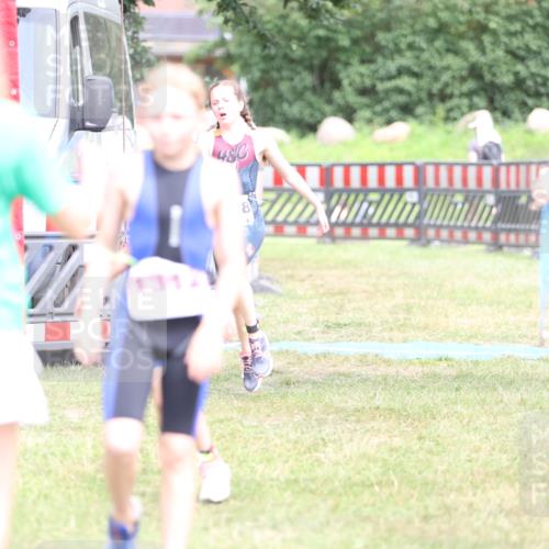 21.06.2026 - 29. Vierlanden-Triathlon Andreas Tolksdorf http://msf.ph/oto/9894675 21.06.2026 15:07:21 Ziel 1251, 1296, 1312, 1328, 1251, 1296, 1312, 1328 meine-sportfotos.de