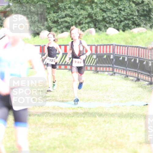 21.06.2026 - 29. Vierlanden-Triathlon Andreas Tolksdorf http://msf.ph/oto/9894720 21.06.2026 15:07:40 Ziel 1272, 1276, 1313, 1330, 1333, 1272, 1276, 1313, 1330, 1333 meine-sportfotos.de