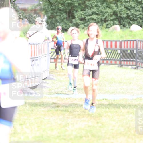 21.06.2026 - 29. Vierlanden-Triathlon Andreas Tolksdorf http://msf.ph/oto/9894727 21.06.2026 15:07:41 Ziel 1272, 1276, 1284, 1313, 1330, 1333, 1272, 1276, 1284, 1313, 1330, 1333 meine-sportfotos.de