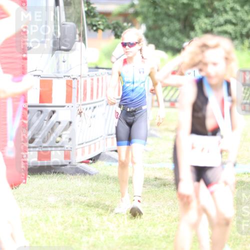21.06.2026 - 29. Vierlanden-Triathlon Andreas Tolksdorf http://msf.ph/oto/9894736 21.06.2026 15:07:47 Ziel 1272, 1276, 1284, 1313, 1333, 1272, 1276, 1284, 1313, 1333 meine-sportfotos.de