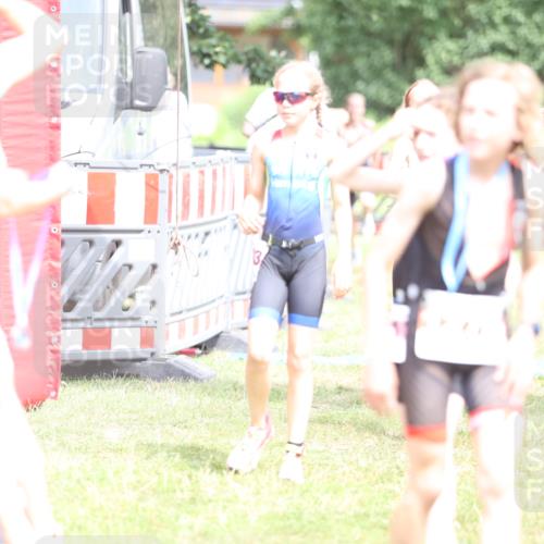 21.06.2026 - 29. Vierlanden-Triathlon Andreas Tolksdorf http://msf.ph/oto/9894742 21.06.2026 15:07:47 Ziel 1272, 1276, 1284, 1313, 1333, 1272, 1276, 1284, 1313, 1333 meine-sportfotos.de