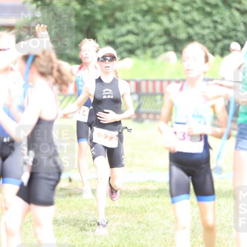 21.06.2026 - 29. Vierlanden-Triathlon Andreas Tolksdorf http://msf.ph/oto/9894753 21.06.2026 15:07:50 Ziel 1272, 1284, 1313, 1333, 1272, 1284, 1313, 1333 meine-sportfotos.de