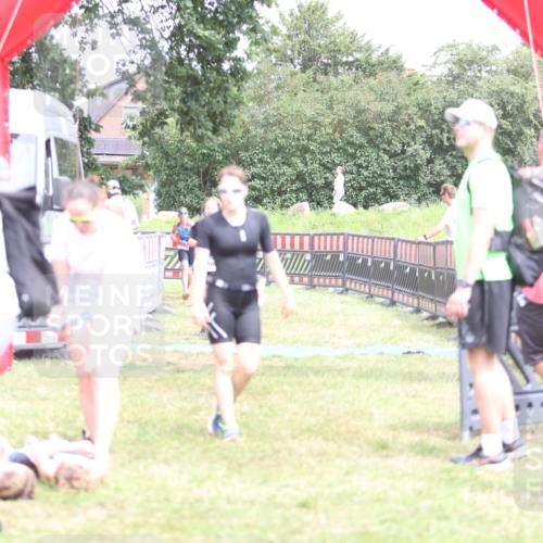21.06.2026 - 29. Vierlanden-Triathlon Andreas Tolksdorf http://msf.ph/oto/9894791 21.06.2026 15:08:50 Ziel 1231, 1254, 1265, 1297, 1231, 1254, 1265, 1297 meine-sportfotos.de