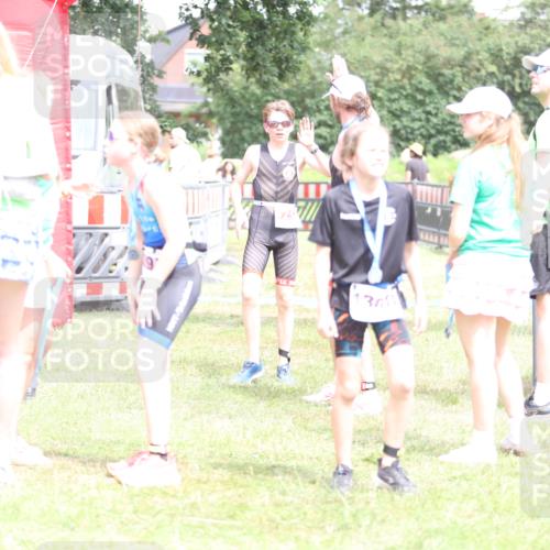 21.06.2026 - 29. Vierlanden-Triathlon Andreas Tolksdorf http://msf.ph/oto/9894832 21.06.2026 15:09:03 Ziel 1254, 1254 meine-sportfotos.de