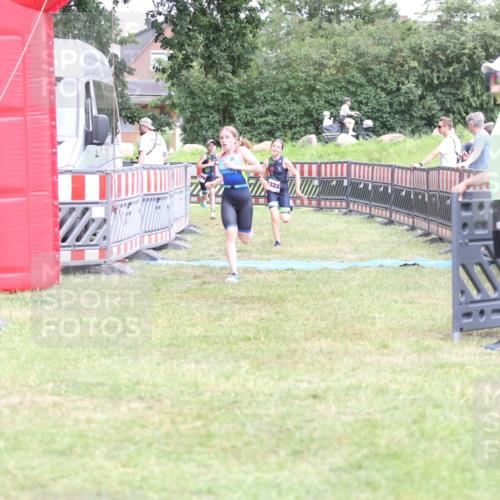 21.06.2026 - 29. Vierlanden-Triathlon Andreas Tolksdorf http://msf.ph/oto/9894848 21.06.2026 15:09:49 Ziel 1293, 1319, 1322, 1293, 1319, 1322 meine-sportfotos.de