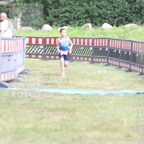 21.06.2026 - 29. Vierlanden-Triathlon Andreas Tolksdorf http://msf.ph/oto/9894882 21.06.2026 15:10:21 Ziel 1287, 1334, 1287, 1334 meine-sportfotos.de
