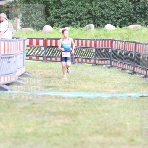 21.06.2026 - 29. Vierlanden-Triathlon Andreas Tolksdorf http://msf.ph/oto/9894883 21.06.2026 15:10:21 Ziel 1287, 1334, 1287, 1334 meine-sportfotos.de